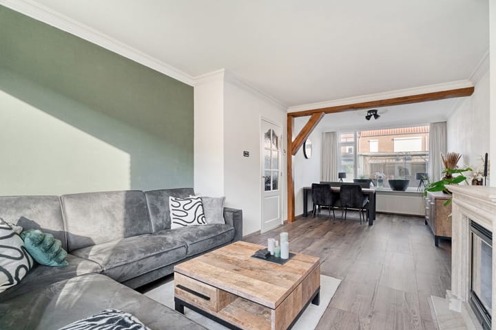 Foto 13 van Herbert van Puttenweg 10