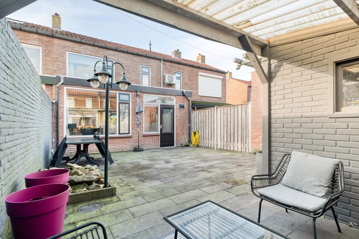 Foto 27 van Herbert van Puttenweg 10