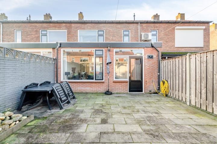 Foto 28 van Herbert van Puttenweg 10