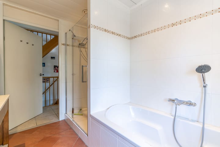 Foto 33 van Guirlande 67