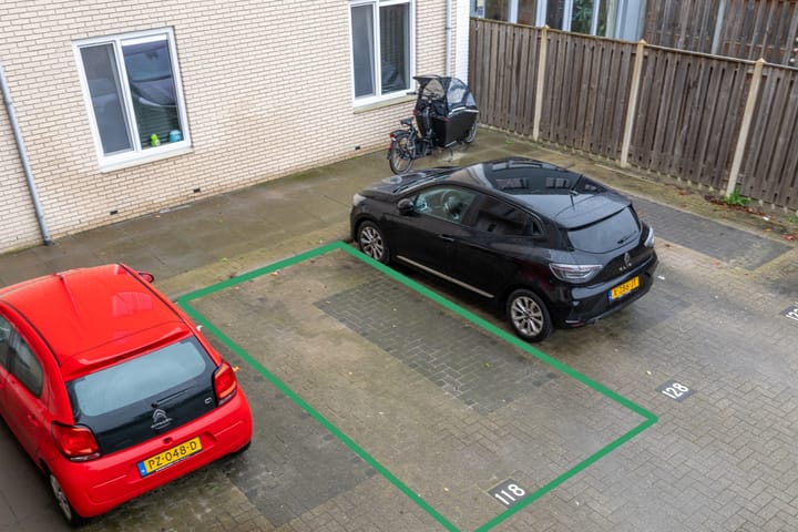 Foto 47 van Nederlandstraat 118