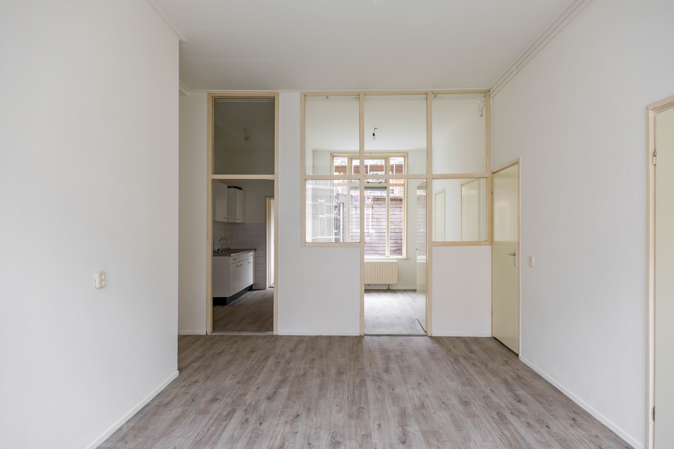 Photo 9 of Marwixstraat 16