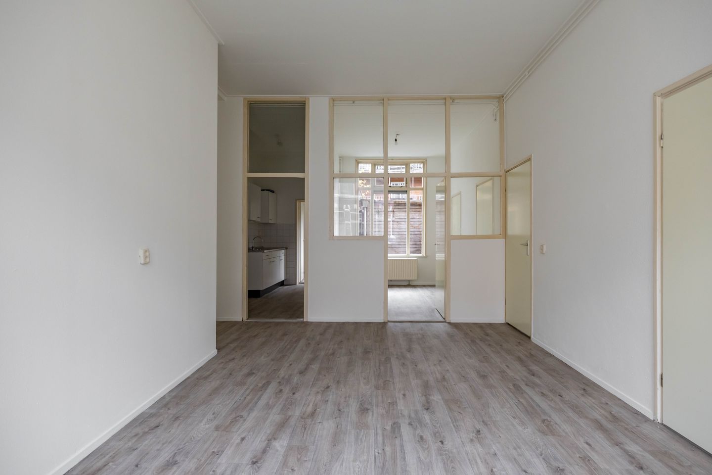 Photo 10 of Marwixstraat 16