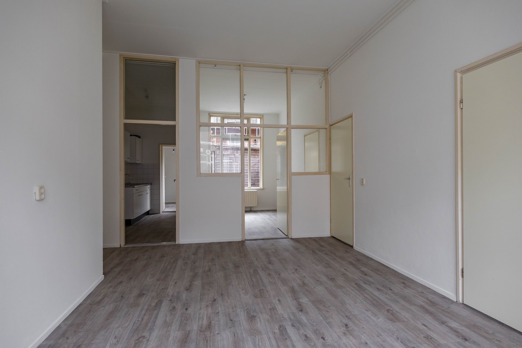 Photo 12 of Marwixstraat 16