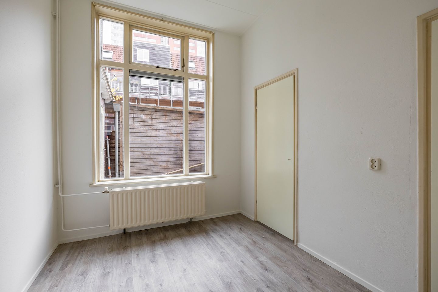 Photo 14 of Marwixstraat 16