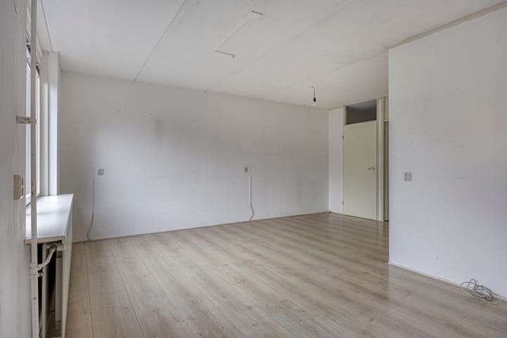 Foto 5 van Eikvaren 4