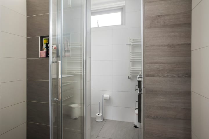 Foto 16 van Hazelaarstraat 15