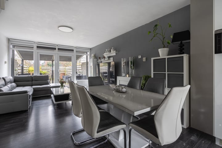 Photo 14 of Mainstraat 6