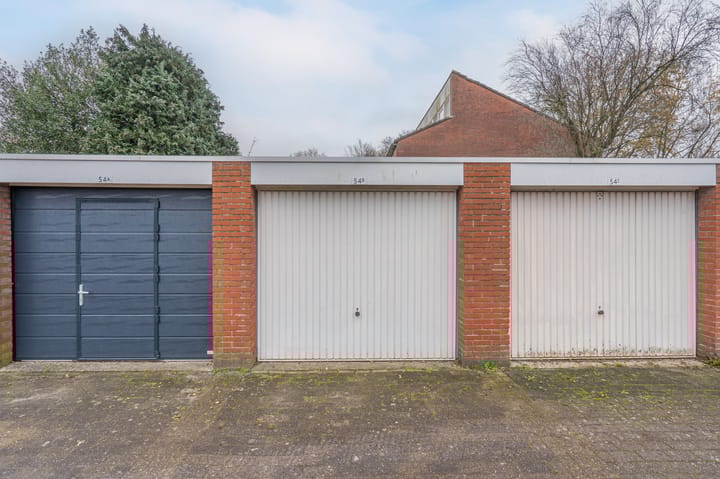 Photo 44 of Mainstraat 6