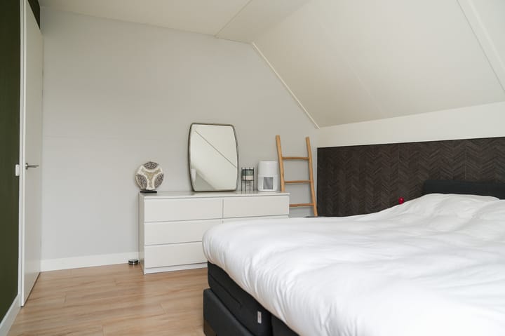 Foto 24 van Meikersstraat 42