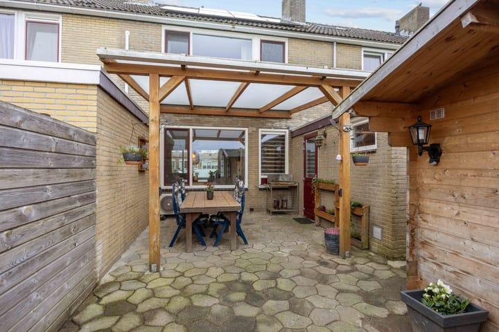 Photo 42 of Watzemawei 16