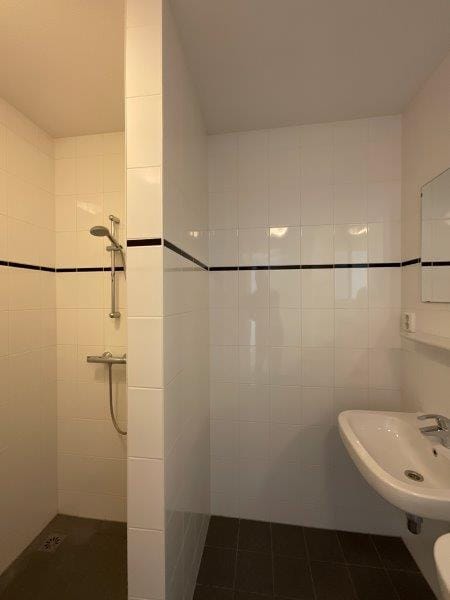 Foto 12 van Wezenstraat 8-G