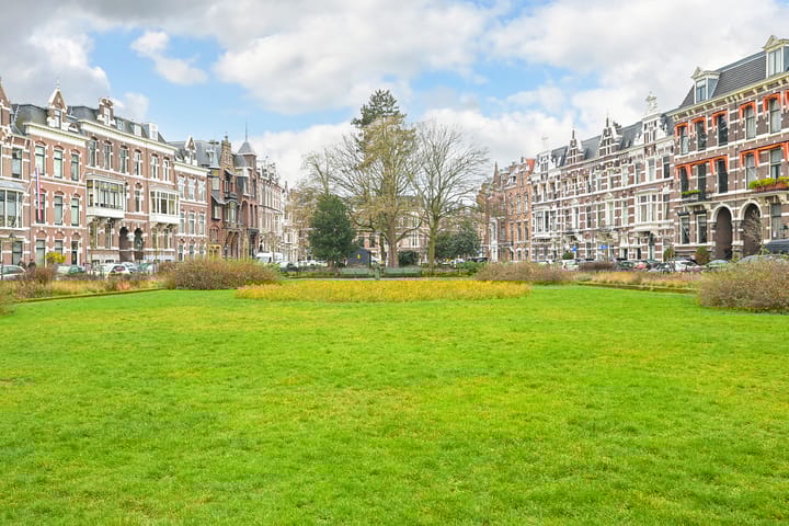 Foto 43 van Sweelinckplein 74-B