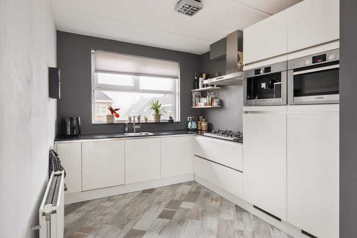 Photo 8 of Weidelanden 2-A