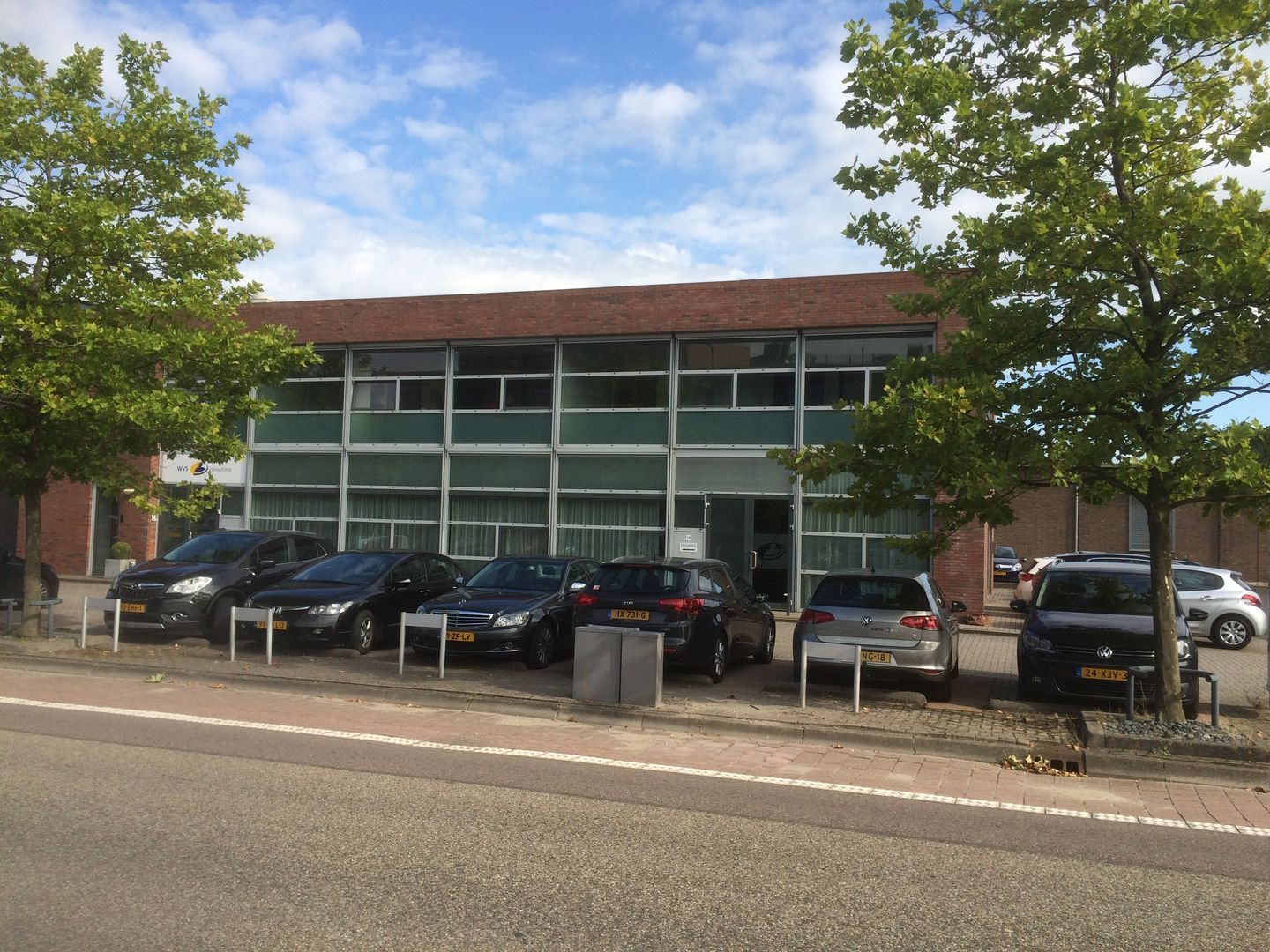 Bekijk foto 1 van Meridiaan 24