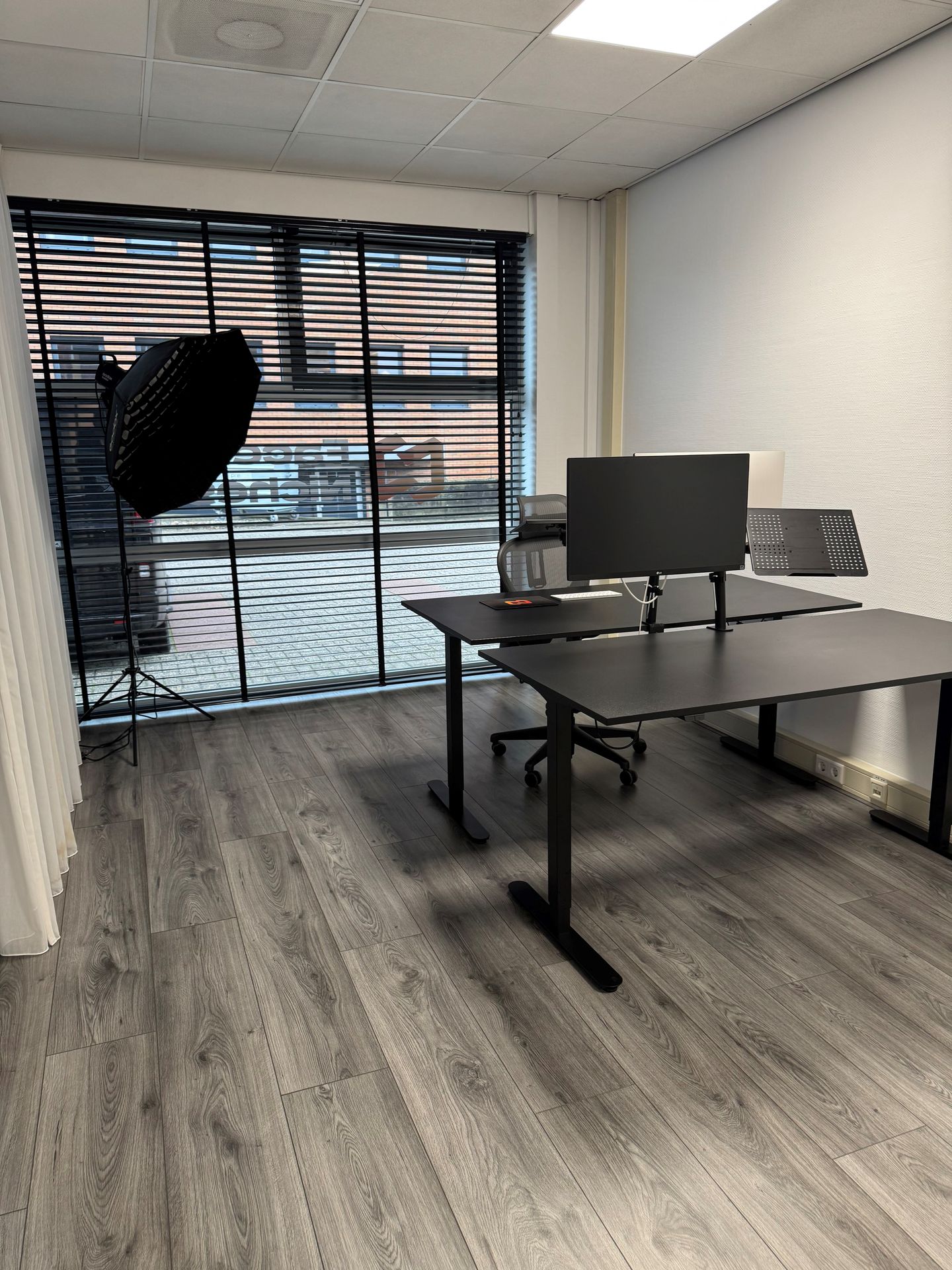 Bekijk foto 4 van Meridiaan 24