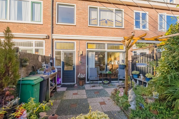 Foto 22 van Jan Luykenstraat 56