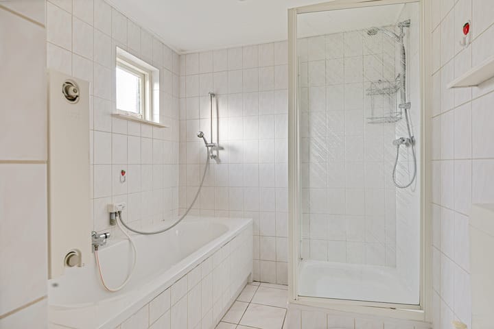 Foto 18 van Leeuwarderstraat 10