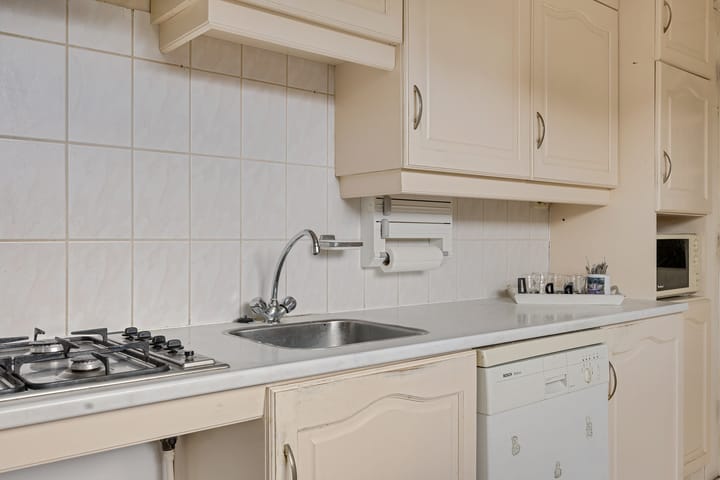 Foto 16 van Leeuwarderstraat 10