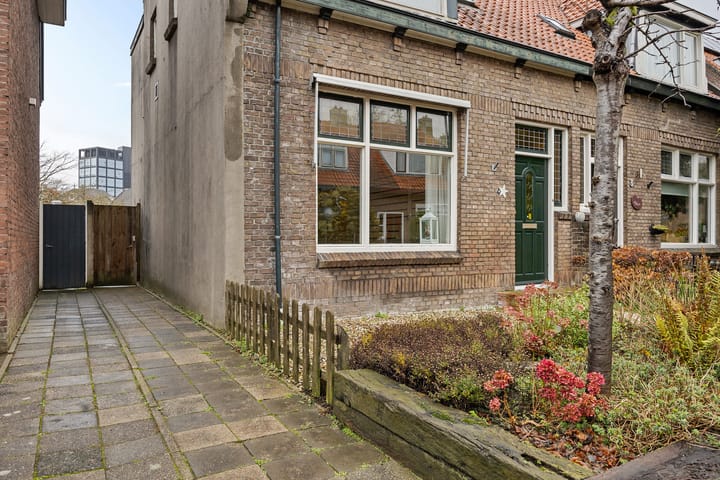 Foto 39 van Leeuwarderstraat 10