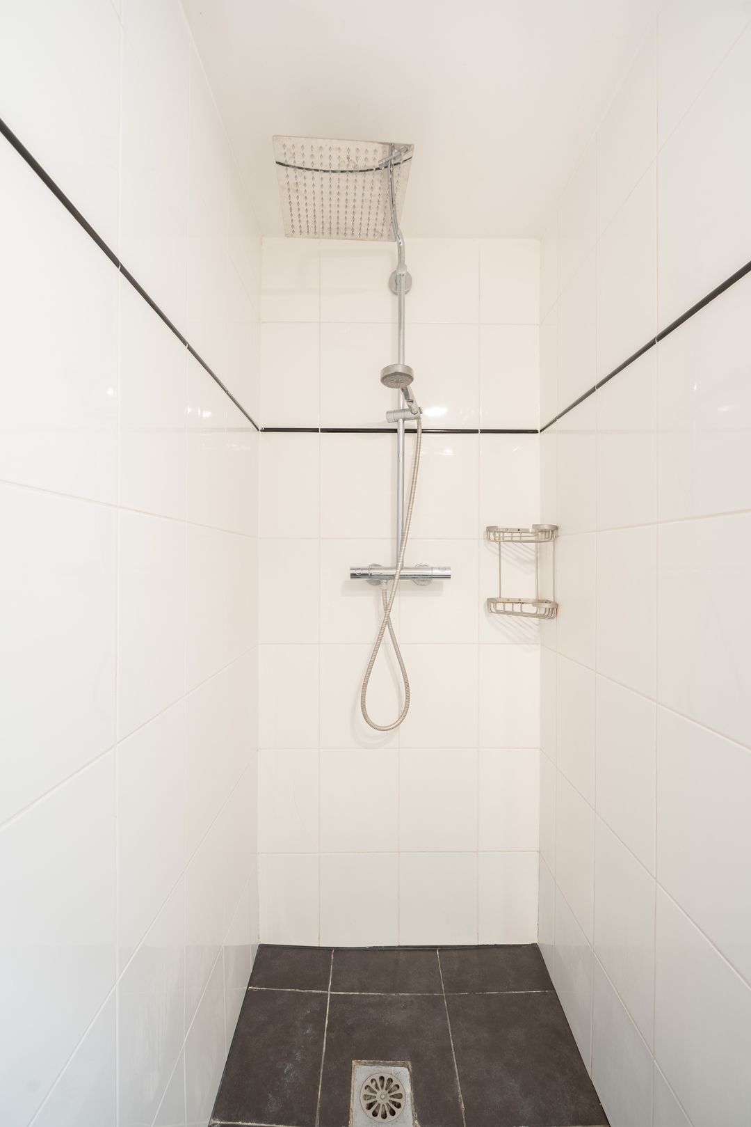 Photo 17 of Jasper Leijnsenstraat 13-H