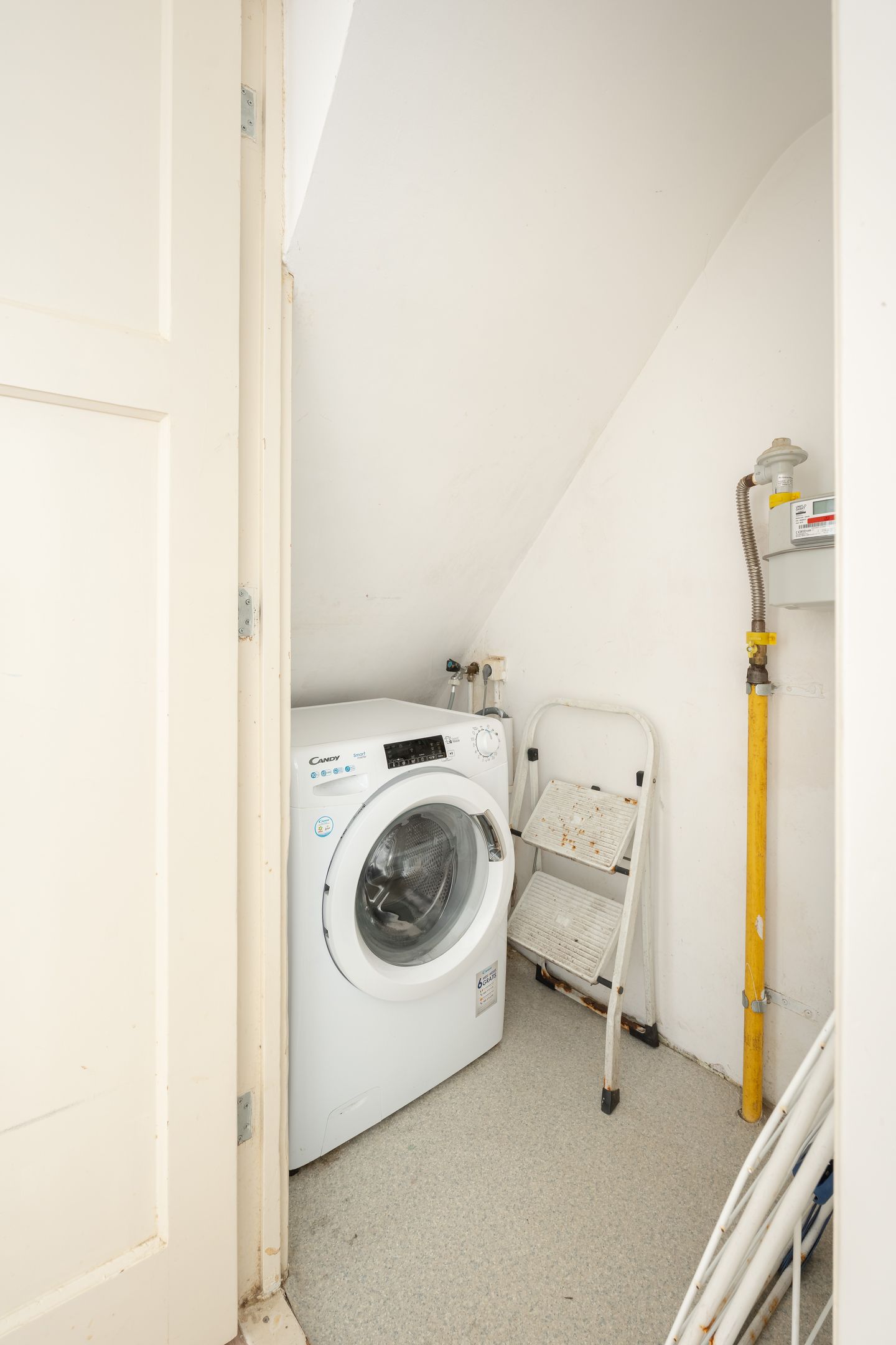 Photo 20 of Jasper Leijnsenstraat 13-H