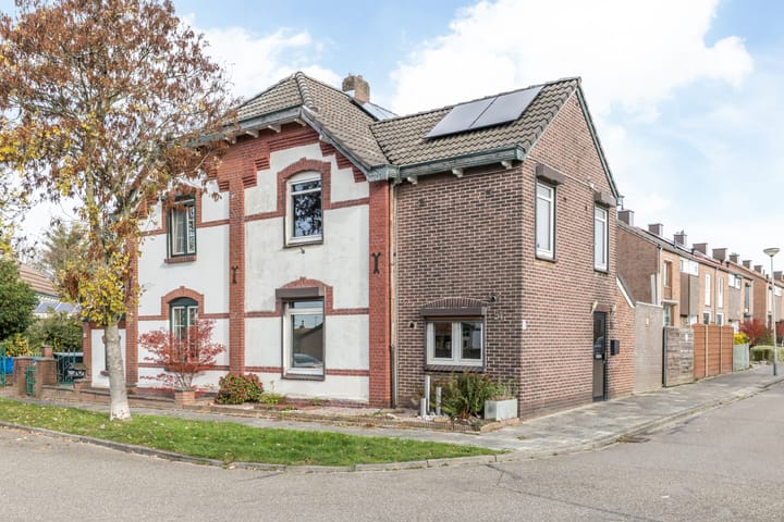 Photo 1 of Achterstraat 51