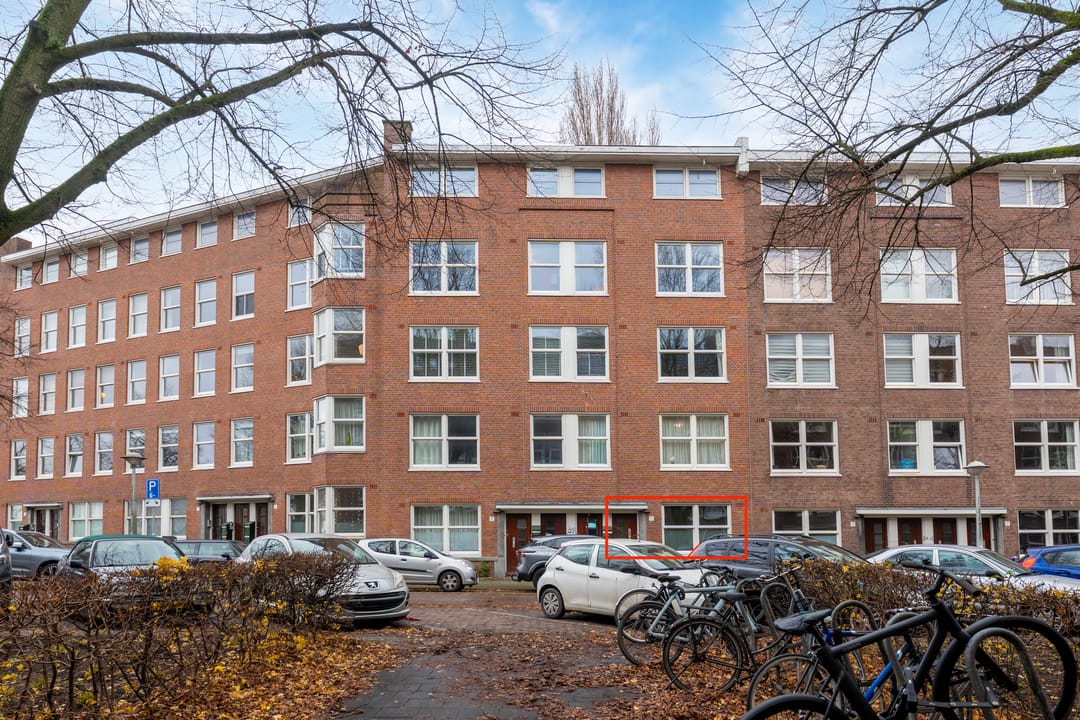 Photo 22 of Jasper Leijnsenstraat 13-H