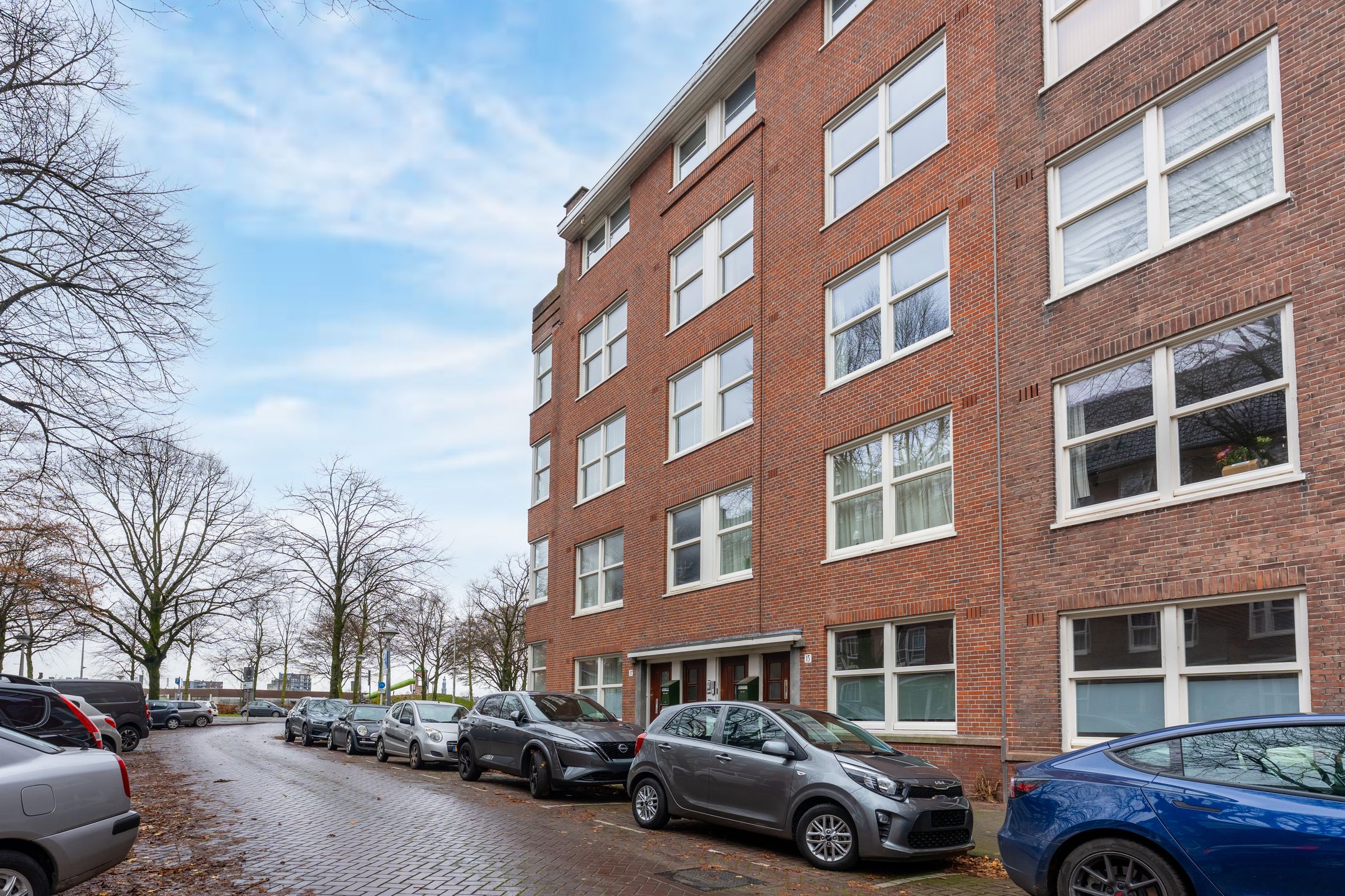 Photo 24 of Jasper Leijnsenstraat 13-H