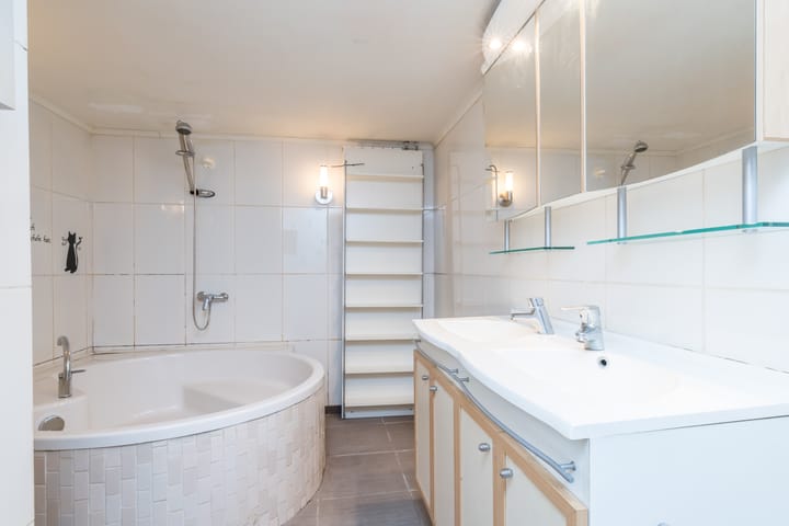 Photo 10 of Achterstraat 51