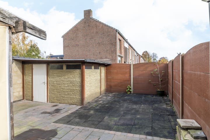 Photo 18 of Achterstraat 51