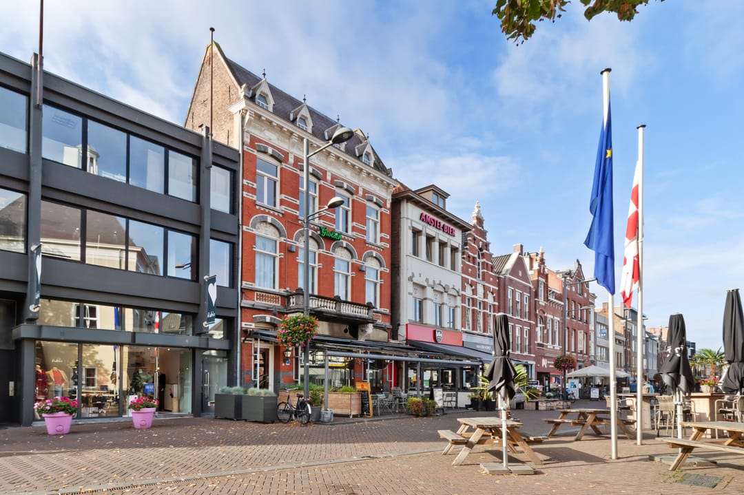 Photo 2 of Markt 7-C