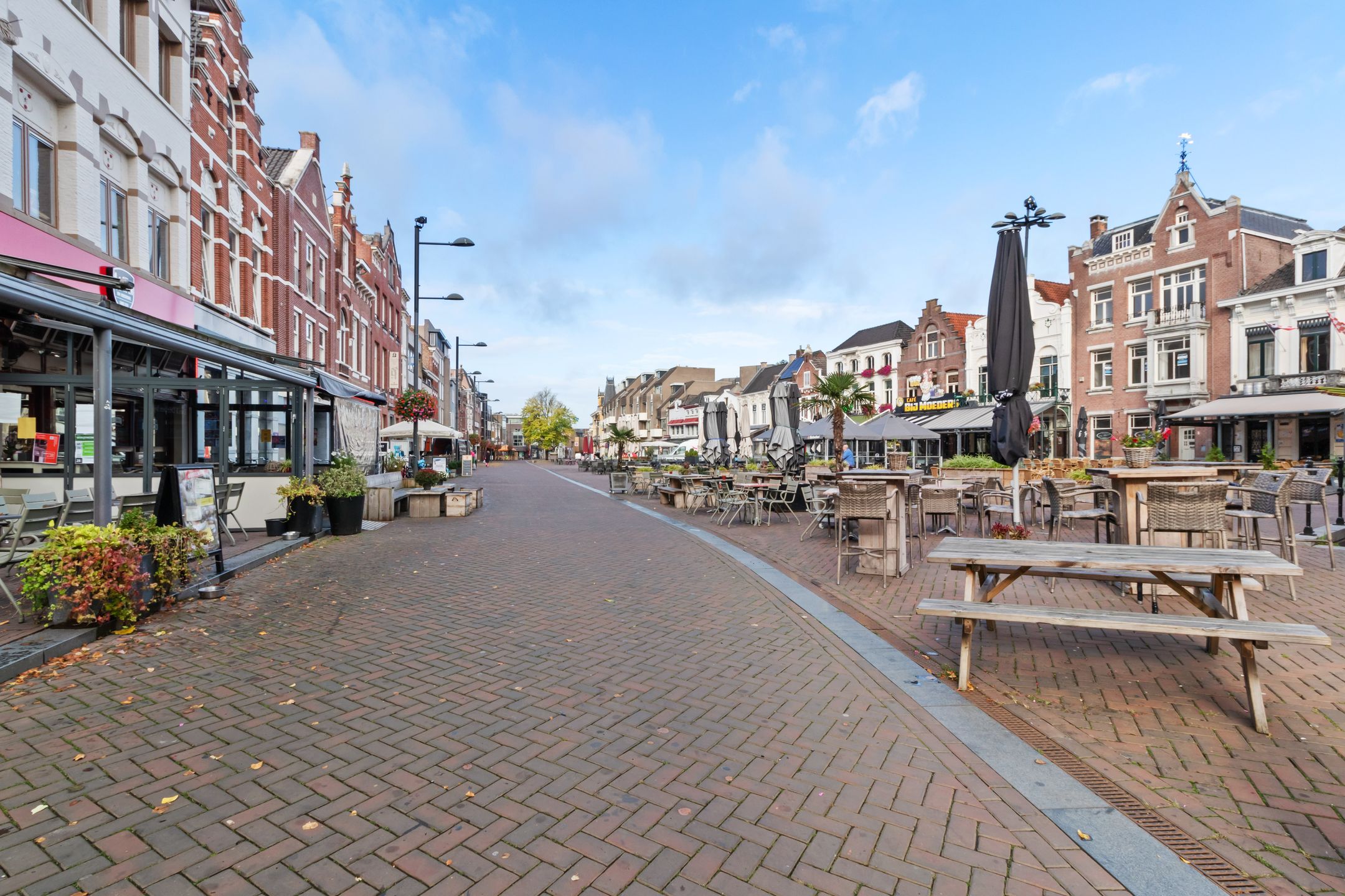 Photo 3 of Markt 7-C