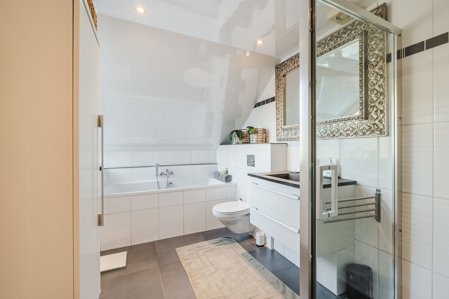 Foto 19 van Moerbeihof 30