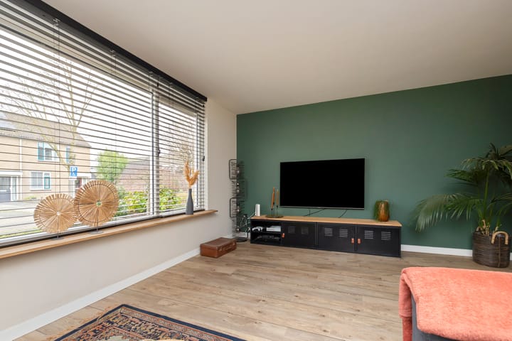 Foto 11 van Lijster 83