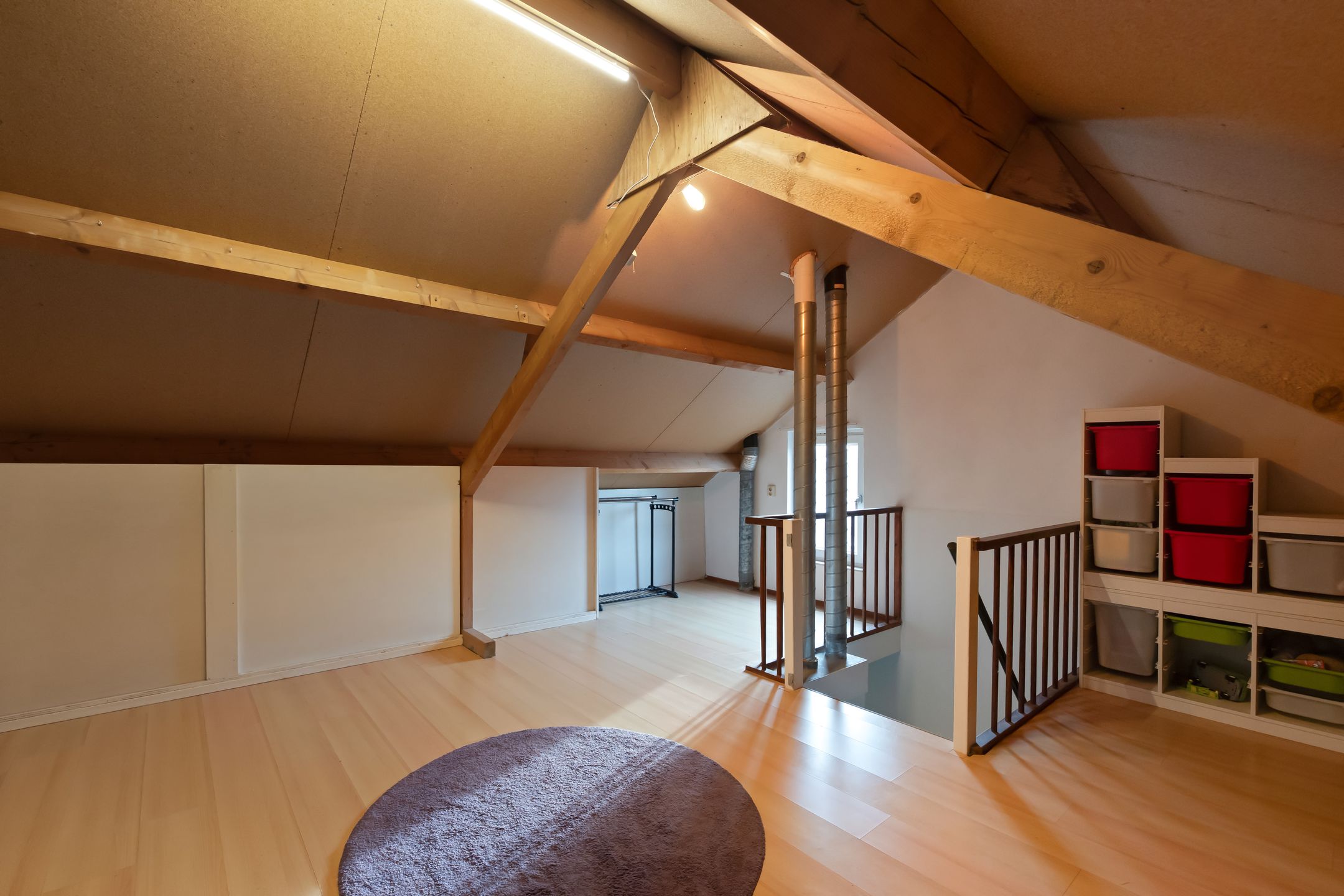 Foto 33 van Lijster 83