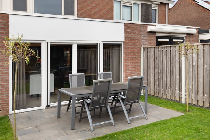 Foto 46 van Lijster 83