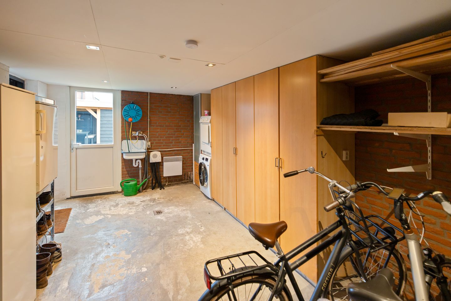 Foto 19 van Lijster 83