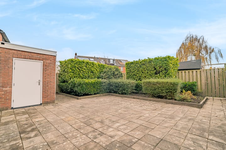 Foto 37 van Burgemeester Honijkstr 4