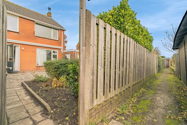 Foto 38 van Burgemeester Honijkstr 4