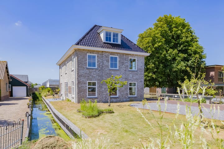 Photo 67 of Achterweg 17-B