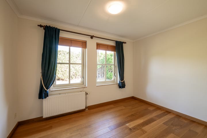 Photo 23 of Hoogheuvelstraat 117