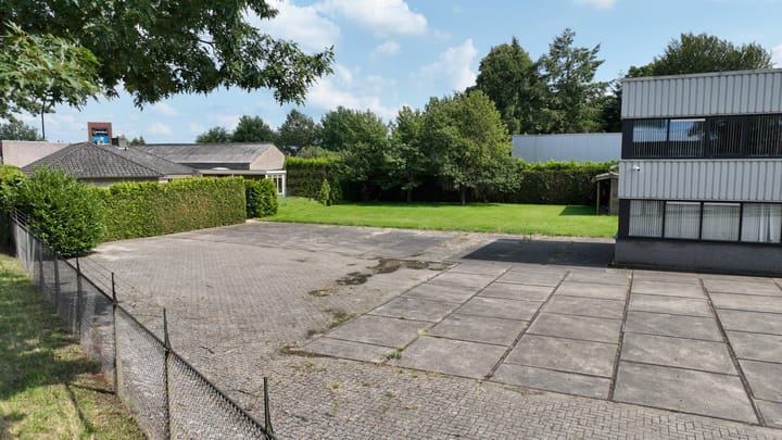 Photo 38 of Hoogheuvelstraat 117