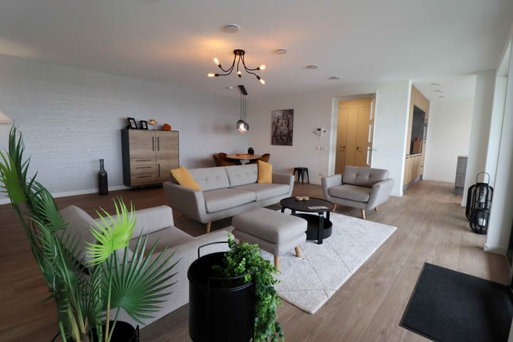 Foto 1 van Maashaven N.z. 665