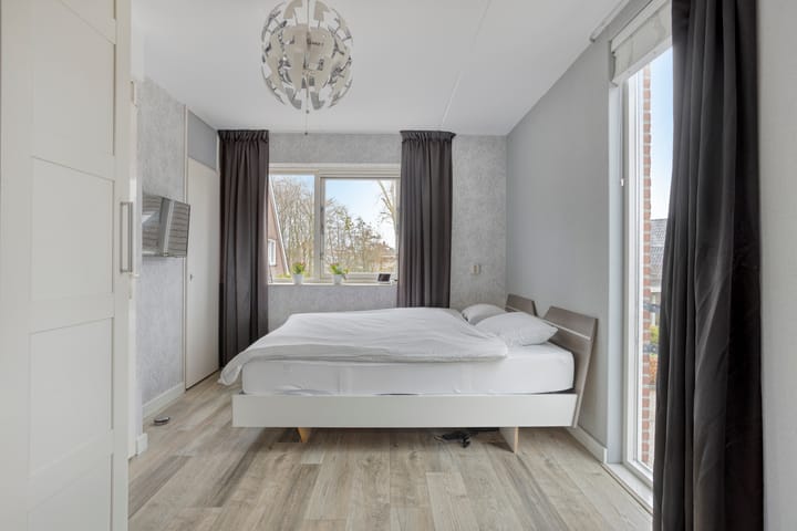 Photo 26 of Cole Porterhof 101