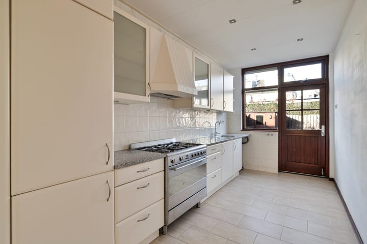 Foto 3 van Schoutstraat 9