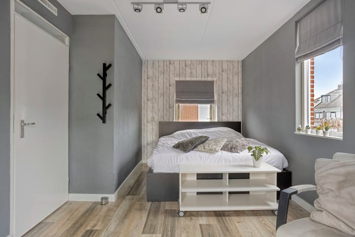 Photo 4 of Cole Porterhof 101