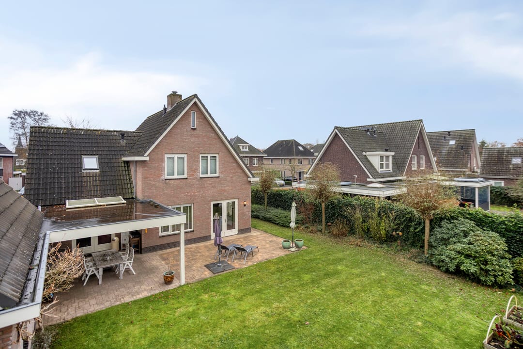 Photo 38 of Naaldakker 8