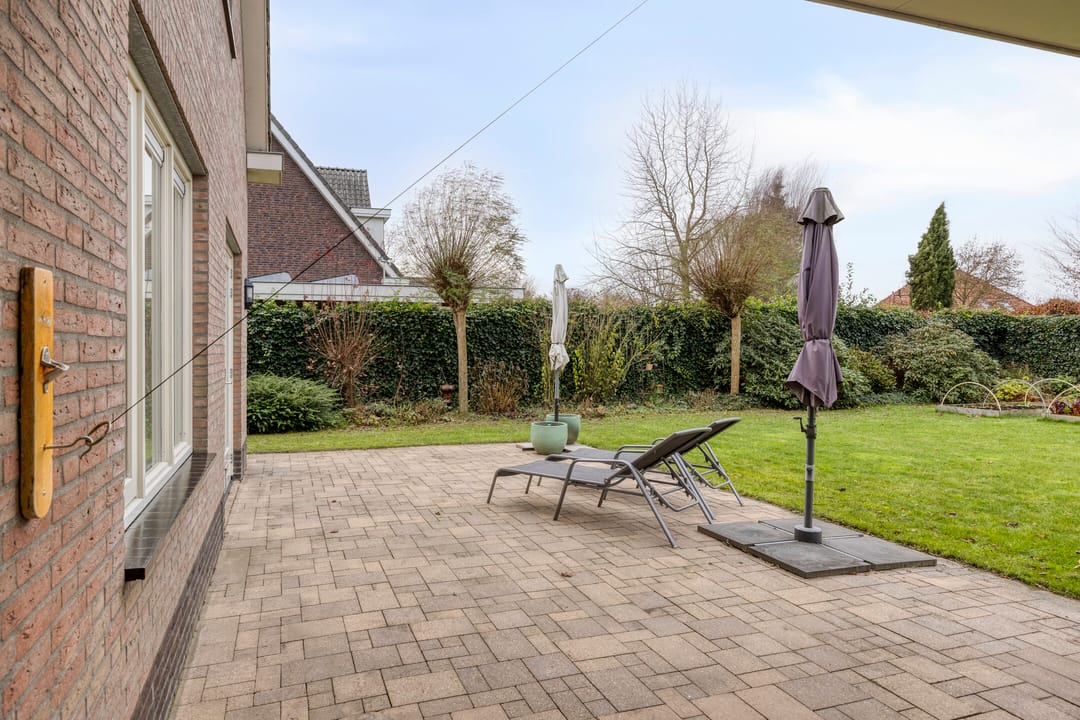 Photo 43 of Naaldakker 8