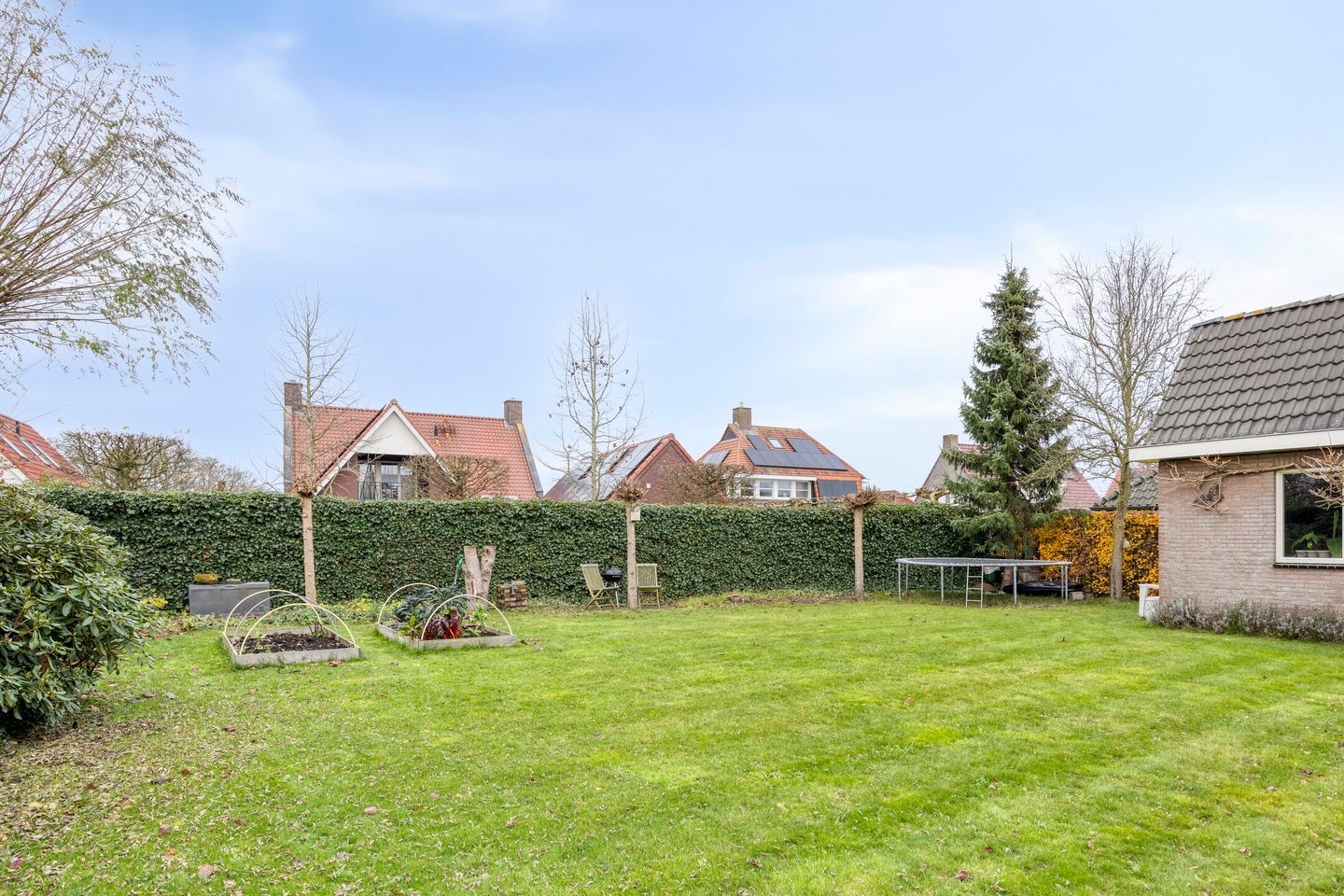 Photo 44 of Naaldakker 8